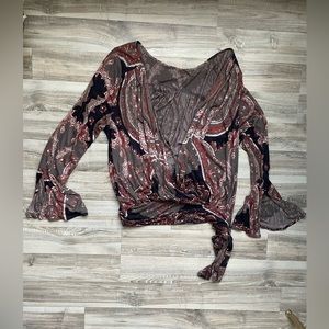 Free People Deep Vneck Long Sleeve Wrap Blouse Size Medium Paisley Brown Rayon